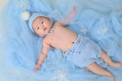 供卵助孕联系方式怀孕肚子起小疙瘩很痒